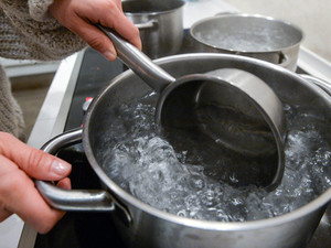 Киевлянам могут возобновить подачу горячей воды в течение двух недель