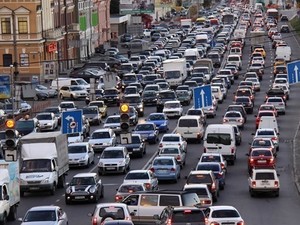 Пробки в Киеве стали обычным делом